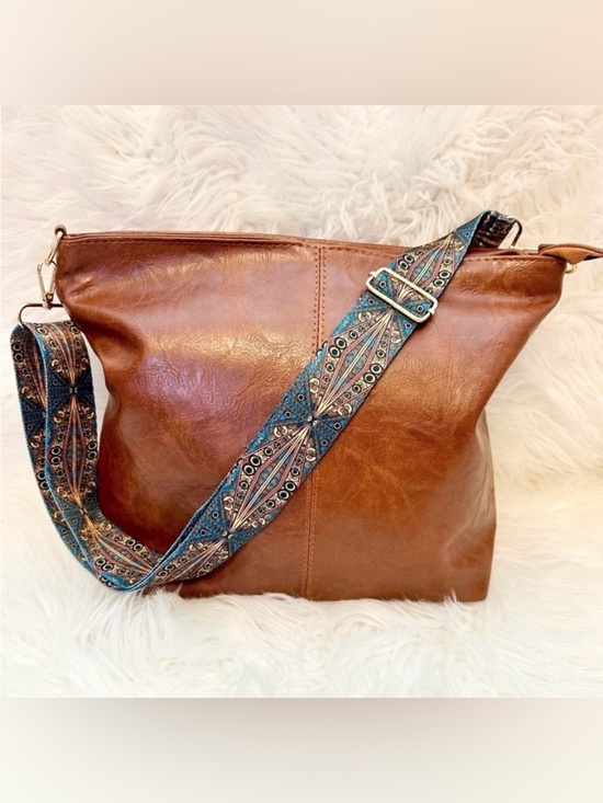 Handbags - NWT Chestnut Shoulder/Crossbody Bag W/Interchangeable Strap